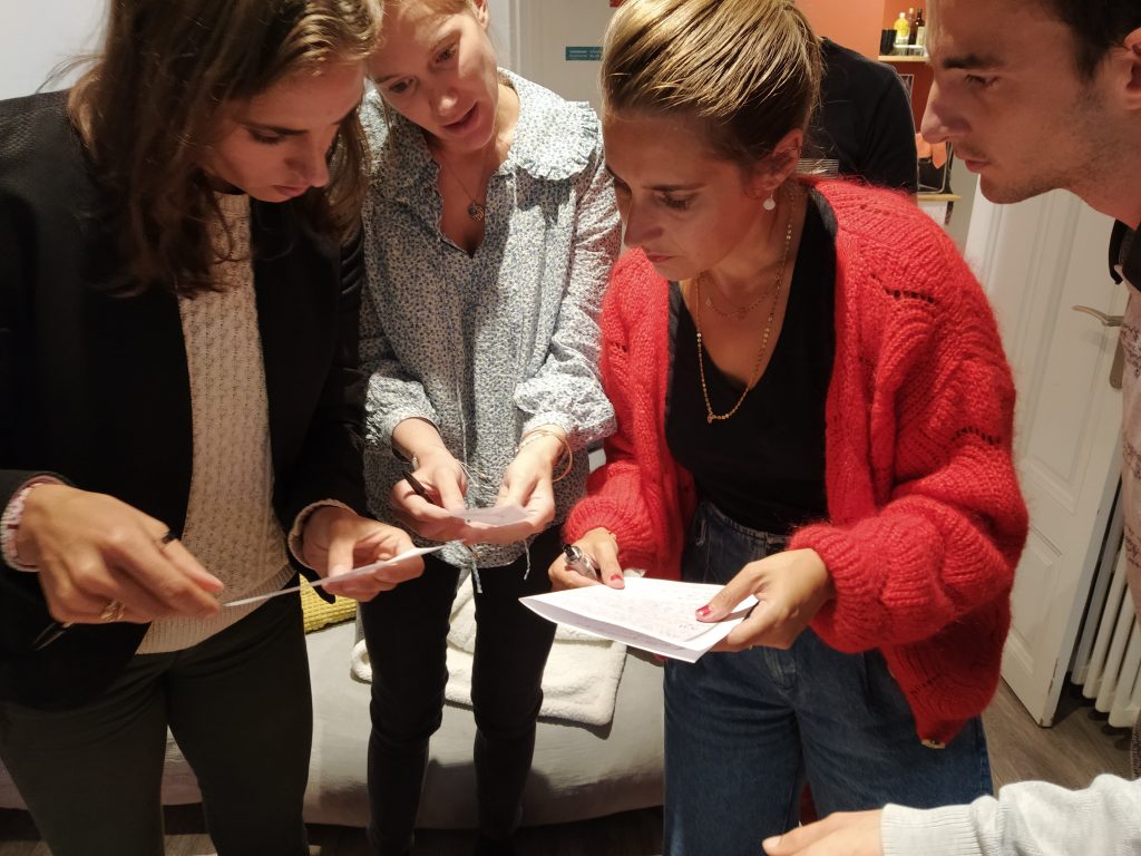 Team building escape game alien pas cher