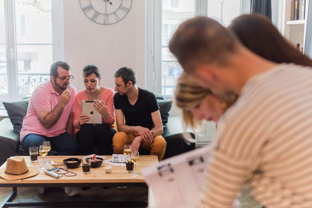 murder party debutant entreprise